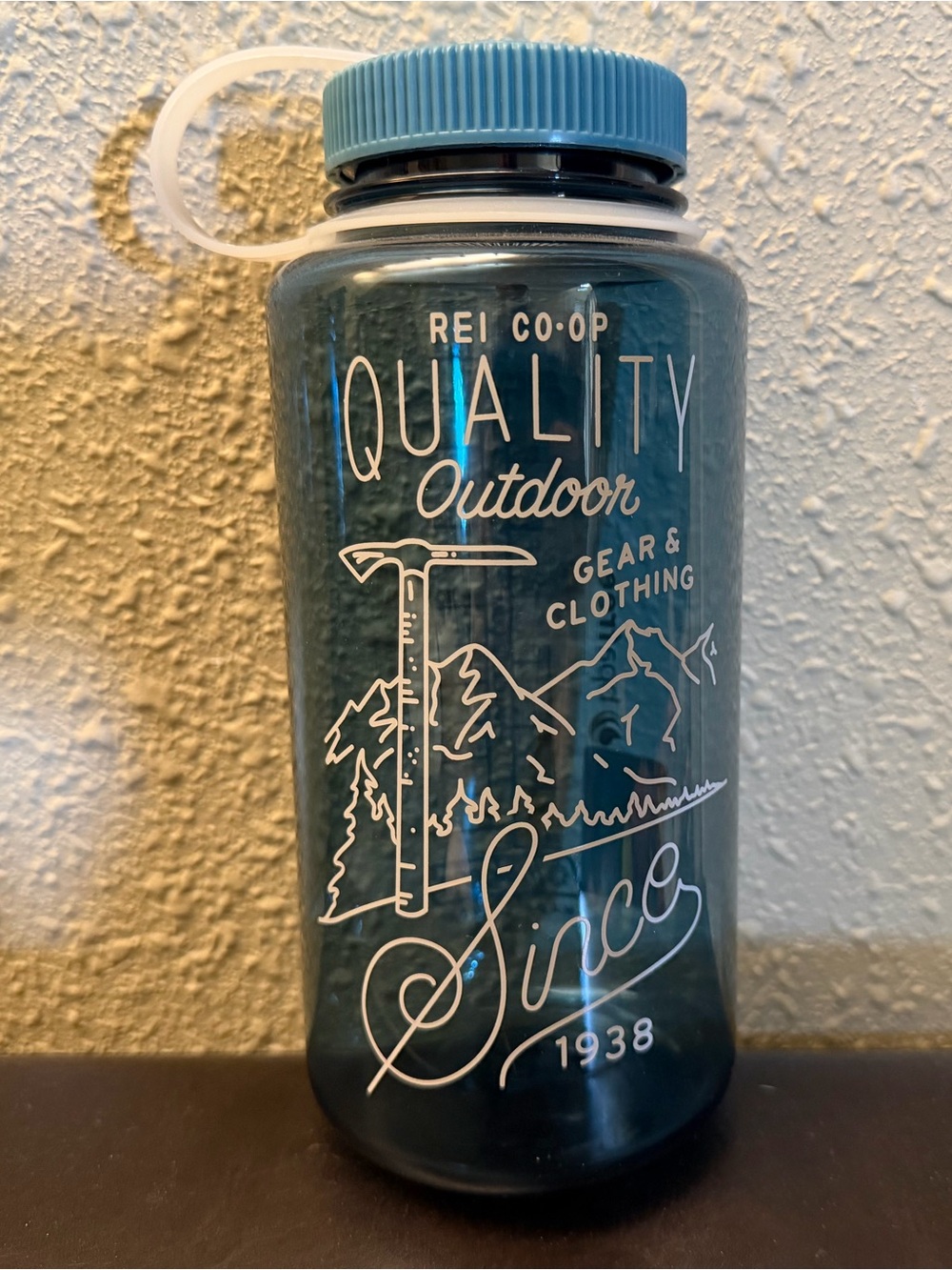 REI Nalgene Water Bottle 1940s Throwback Logo Blue 32oz BPA Free Brand New